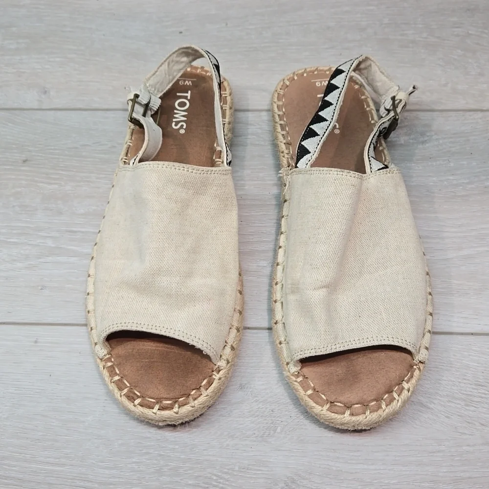 Toms Women Espadrille Flats sandals shoes sz 9